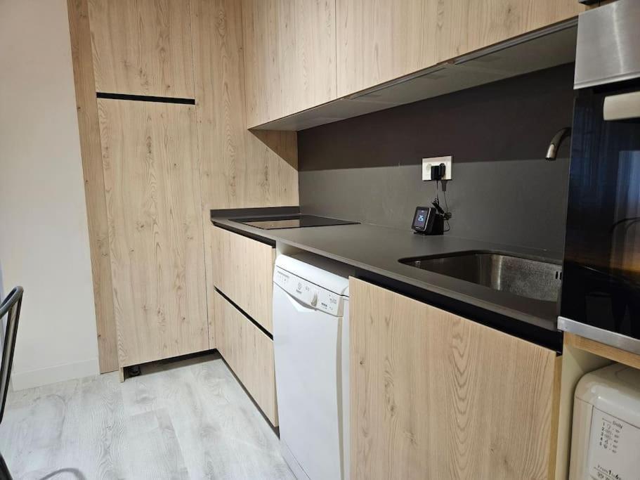 1A108 Amplio Y Moderno Apartamento Gijon Luaran gambar