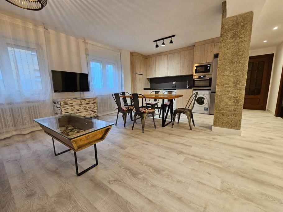 1A108 Amplio Y Moderno Apartamento Gijon Luaran gambar